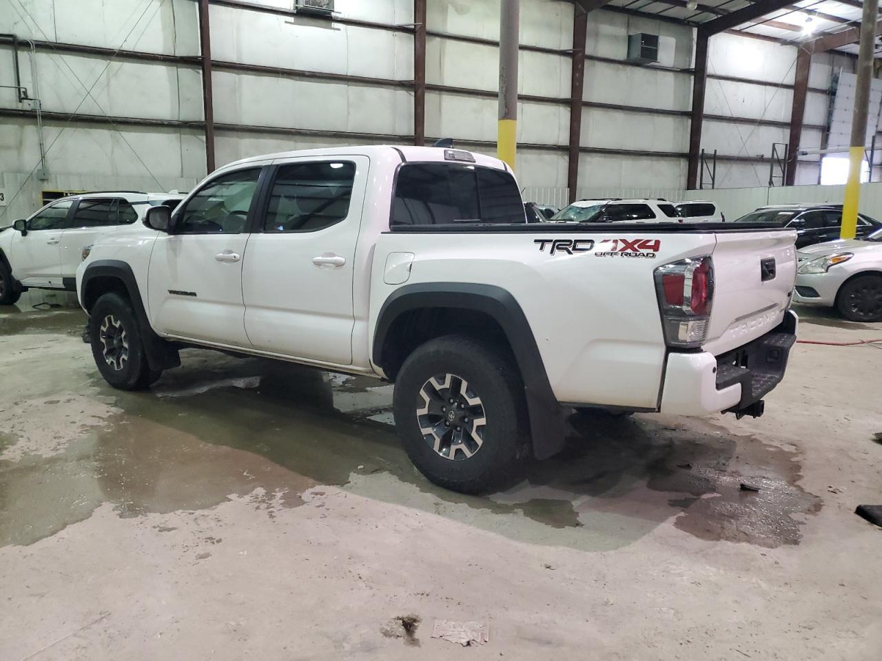 2023 TOYOTA TACOMA DOU - Фото 2