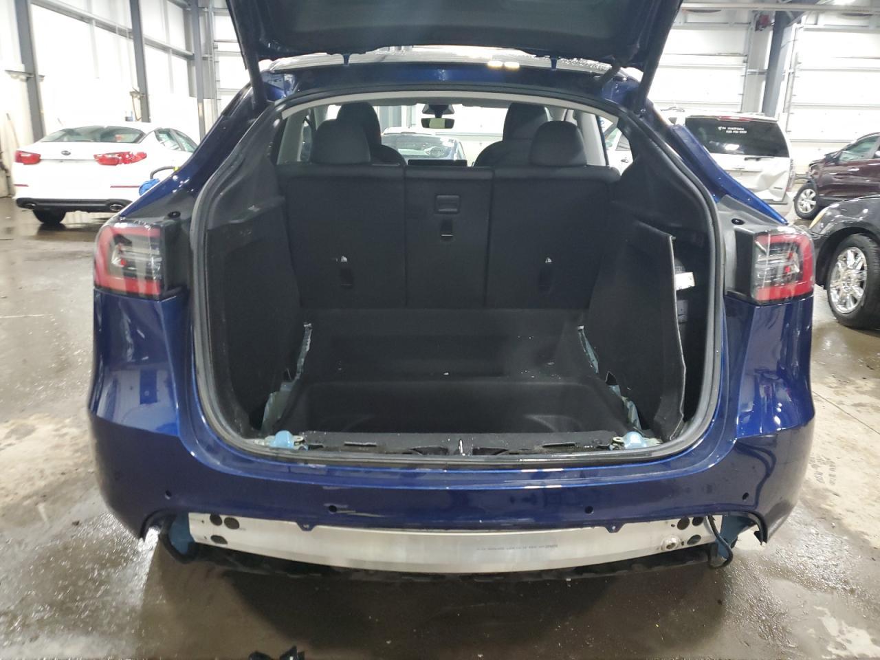 2022 TESLA MODEL Y - Image 6