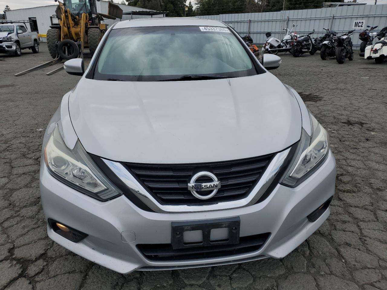 2017 NISSAN ALTIMA 2.5 - Image 5