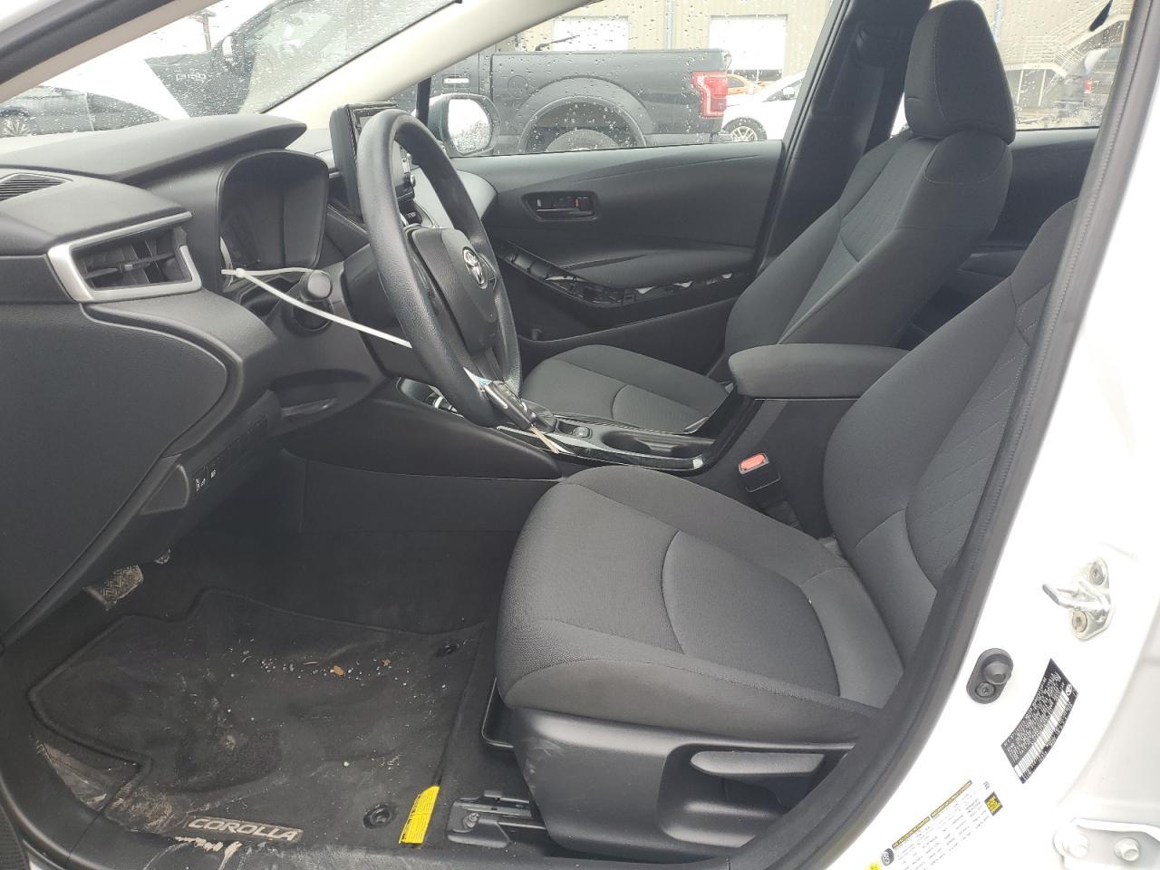 2022 TOYOTA COROLLA LE - Фото 7