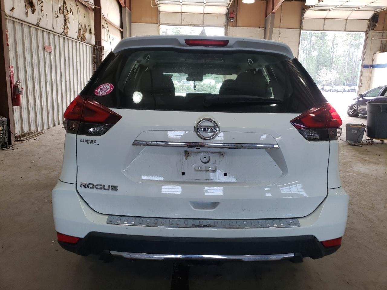 2018 NISSAN ROGUE S - Image 6