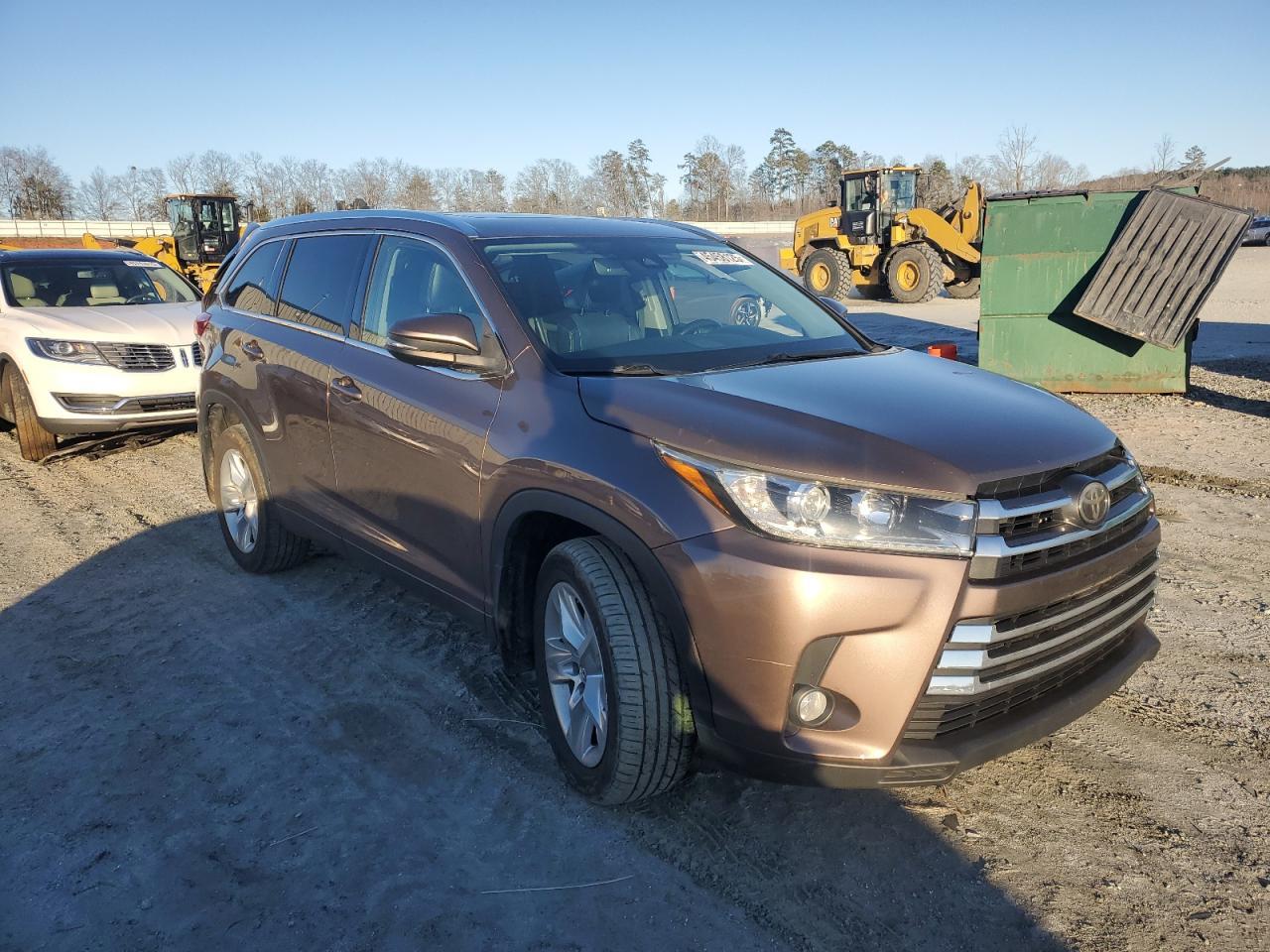 2018 TOYOTA HIGHLANDER - Image 4