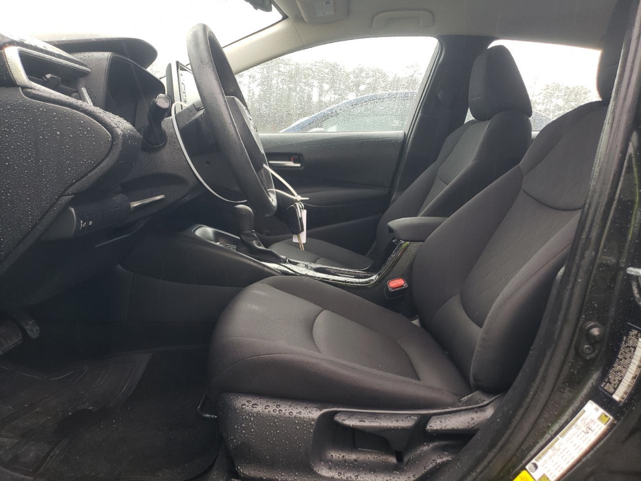 2020 TOYOTA COROLLA LE - Фото 7