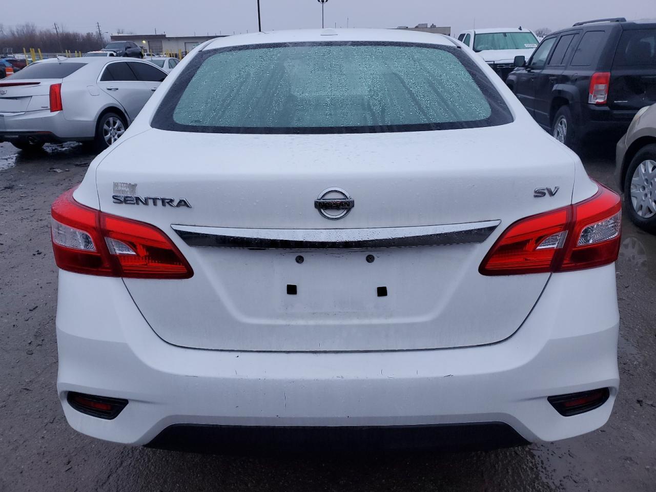 2017 NISSAN SENTRA S - Фото 6