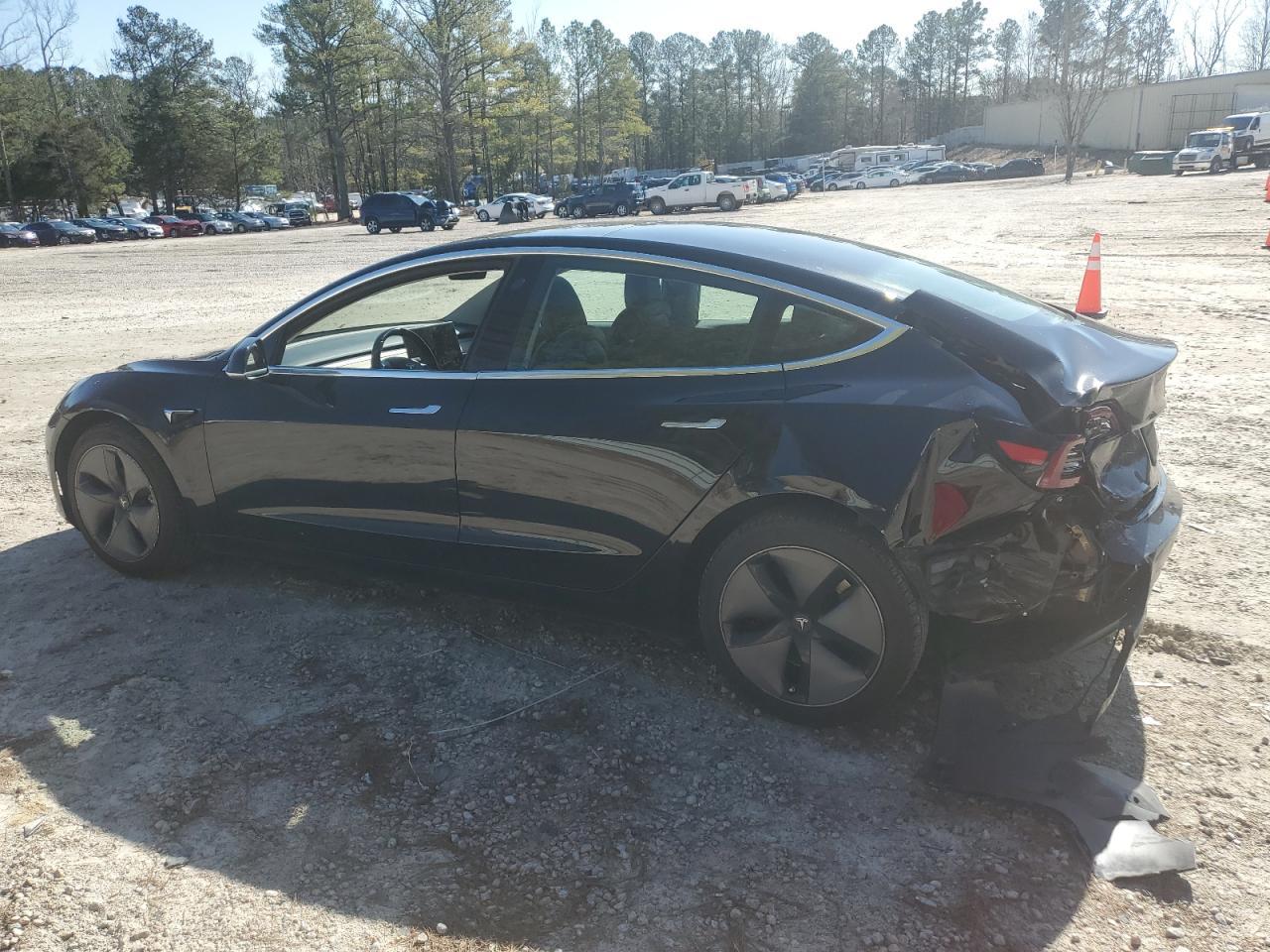 2019 TESLA MODEL 3 - Фото 2