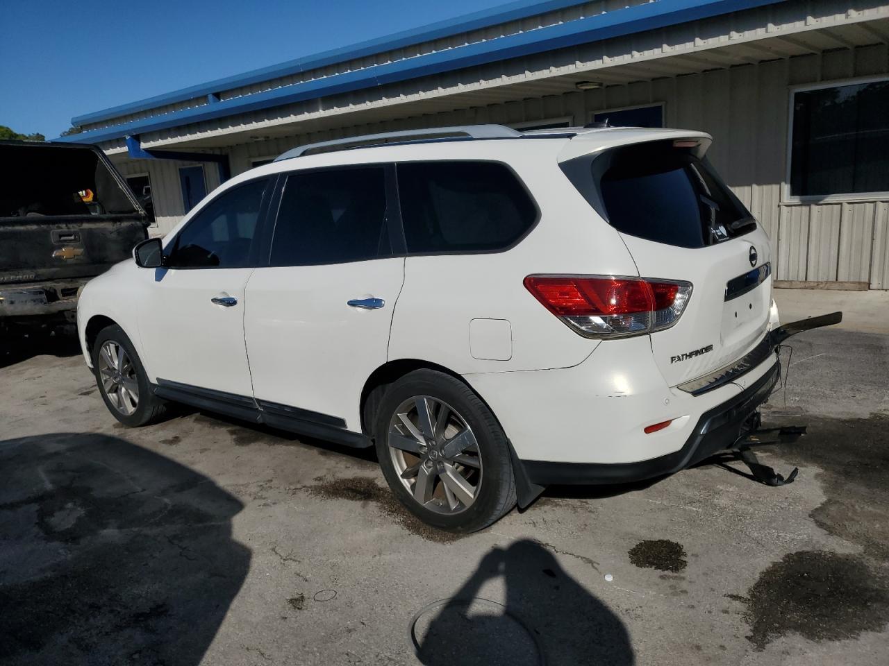 2013 NISSAN PATHFINDER - Фото 2