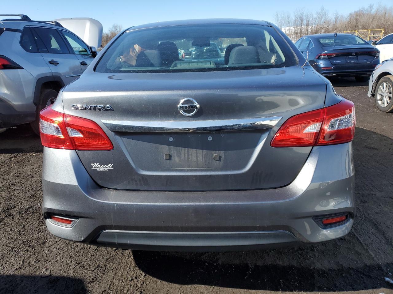2017 NISSAN SENTRA S - Фото 6