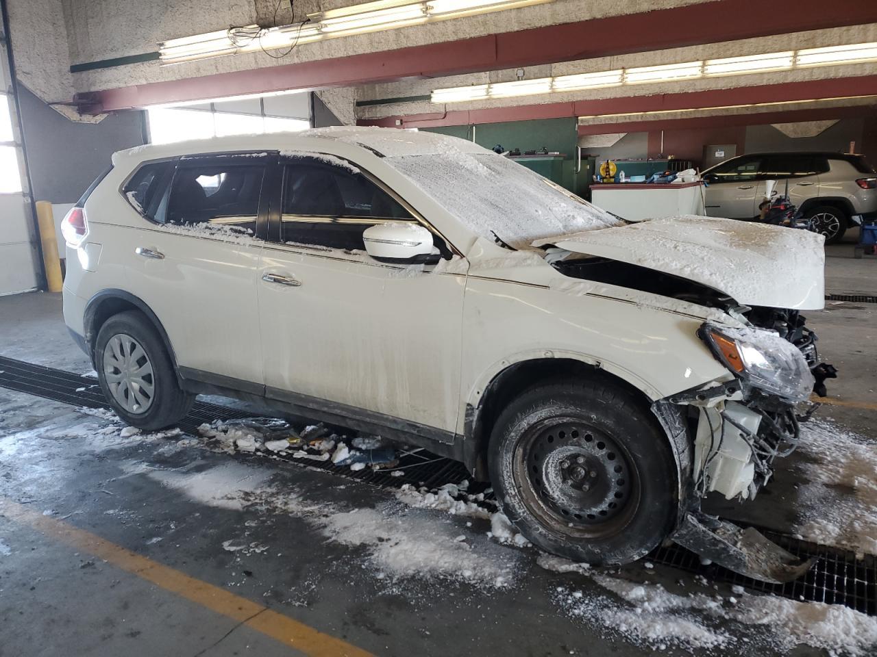 2015 NISSAN ROGUE S - Image 4