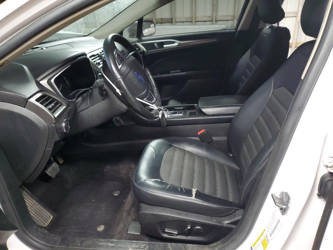 2017 FORD FUSION SE - Фото 7