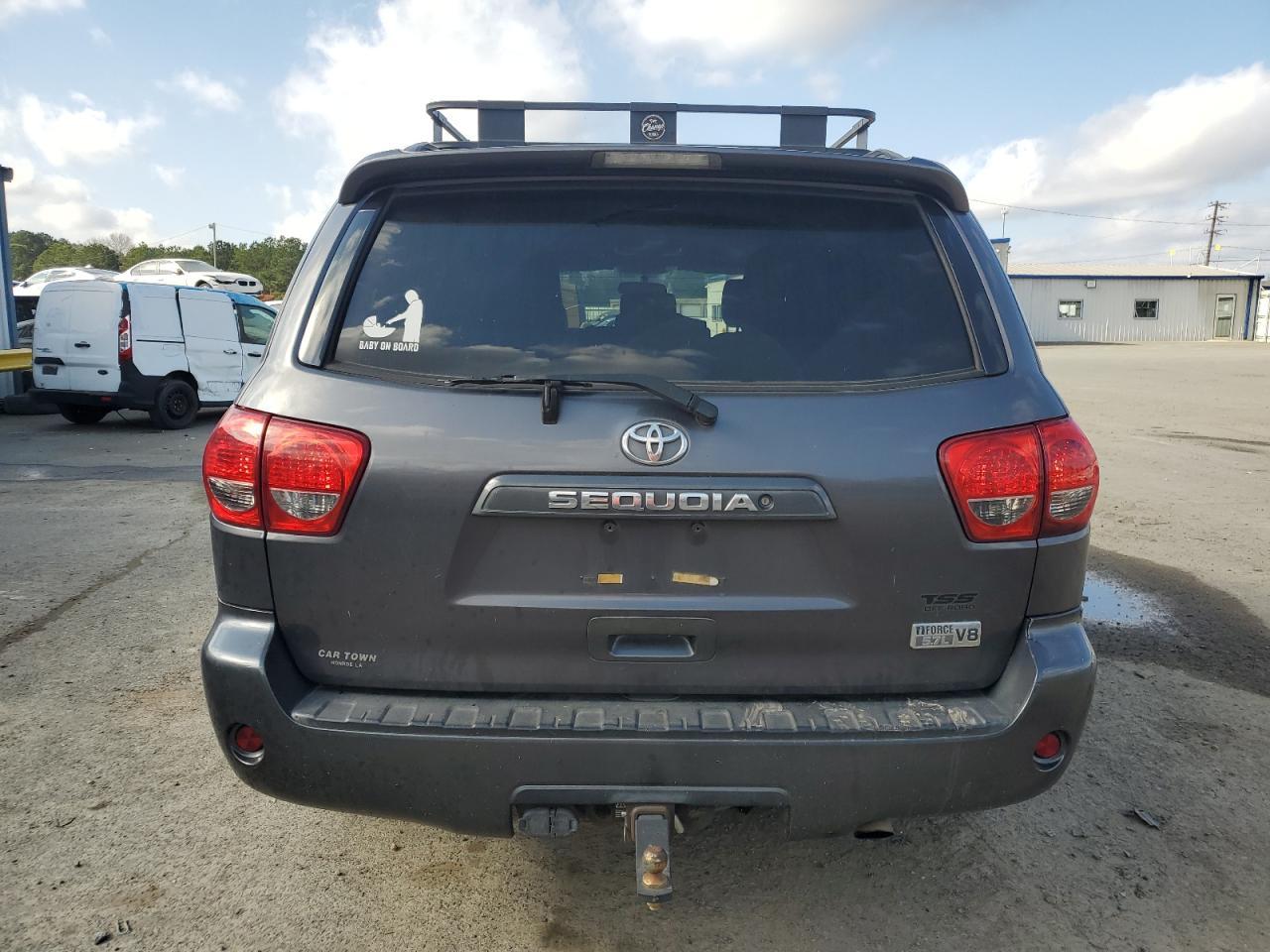 2013 TOYOTA SEQUOIA SR - Image 6
