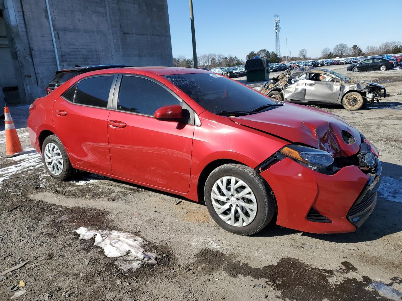 2018 TOYOTA COROLLA L - Фото 4