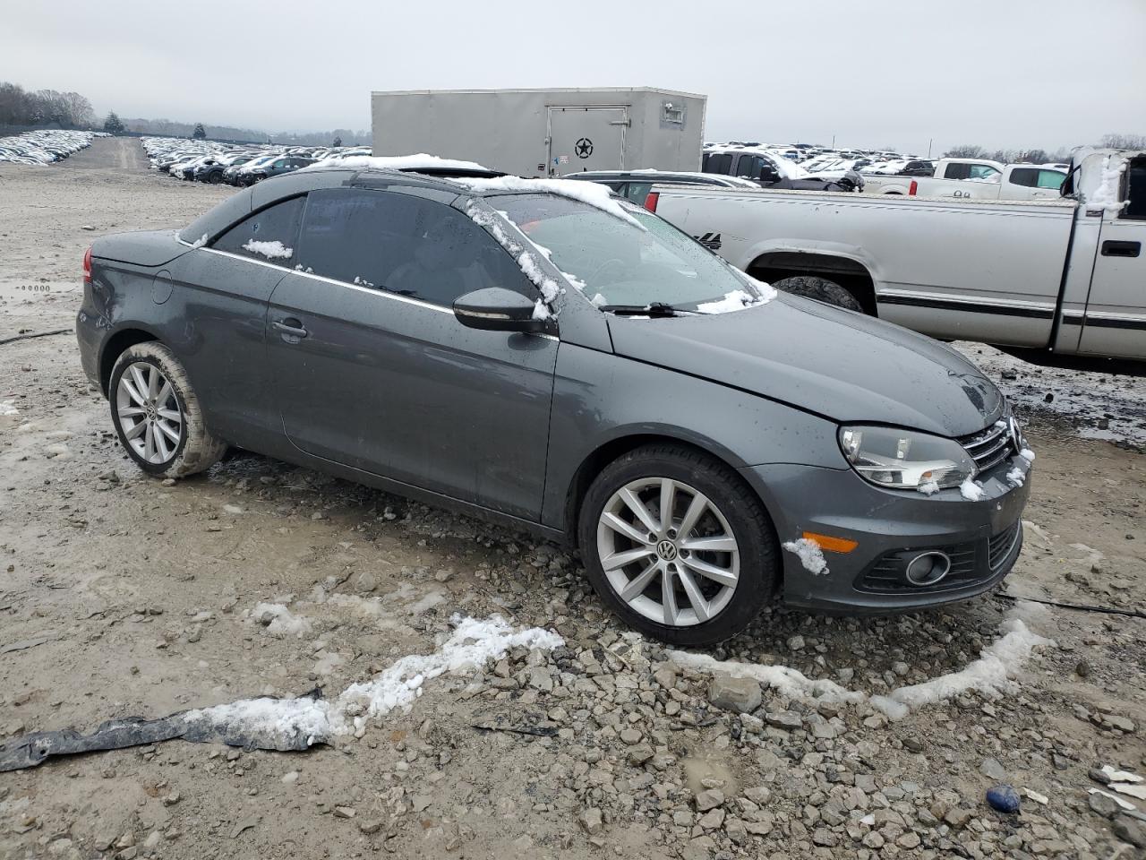 2012 VOLKSWAGEN EOS KOMFOR - Image 4