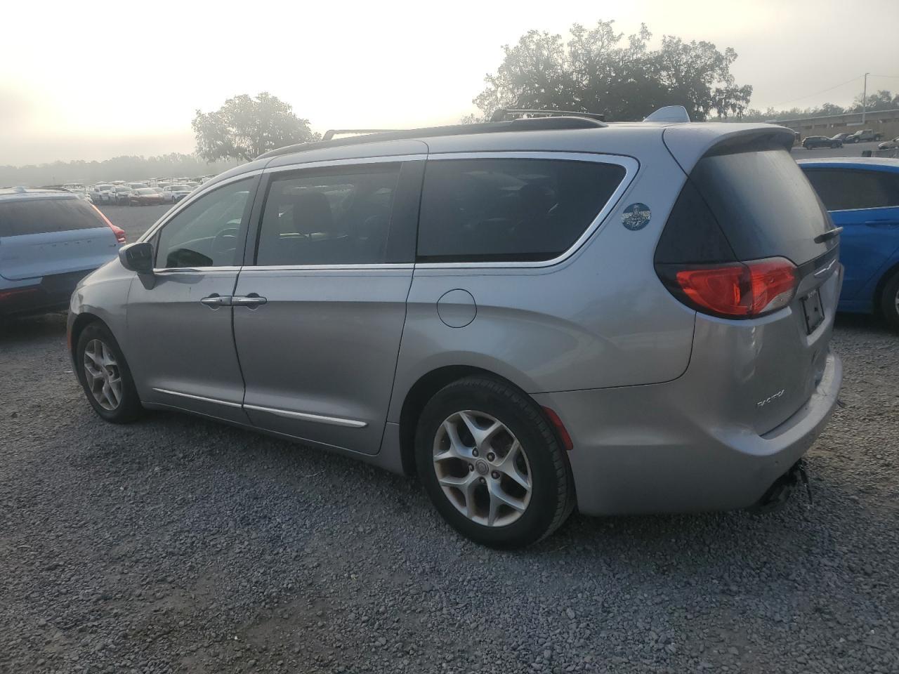 2017 CHRYSLER PACIFICA T - Фото 2