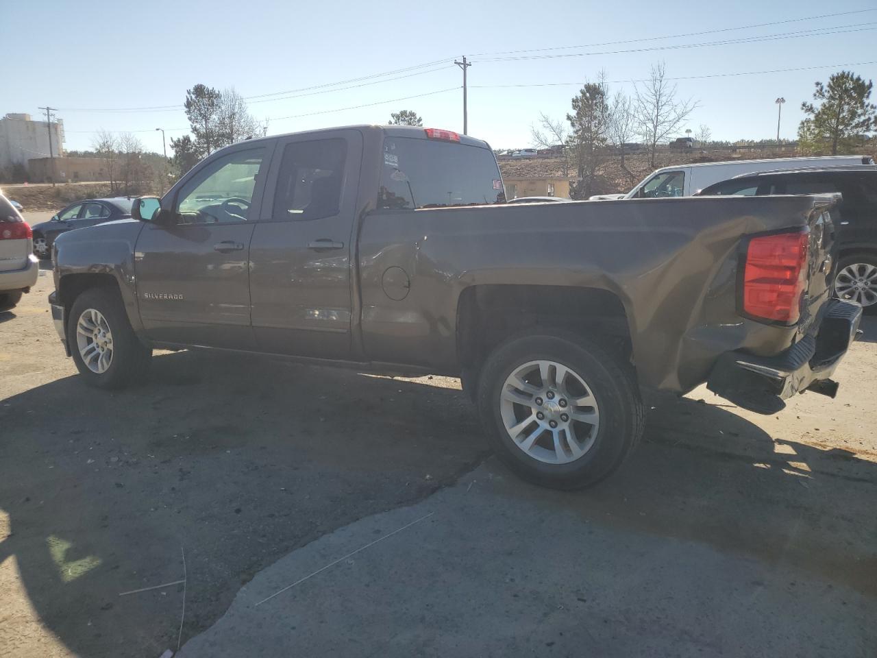 2015 CHEVROLET SILVERADO - Image 2