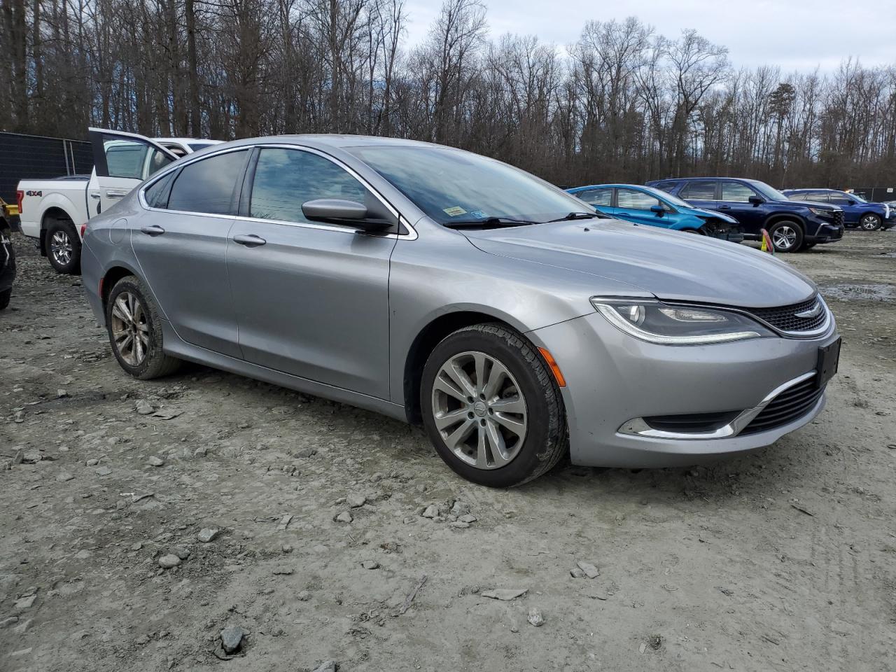 2015 CHRYSLER 200 LIMITE - Image 4