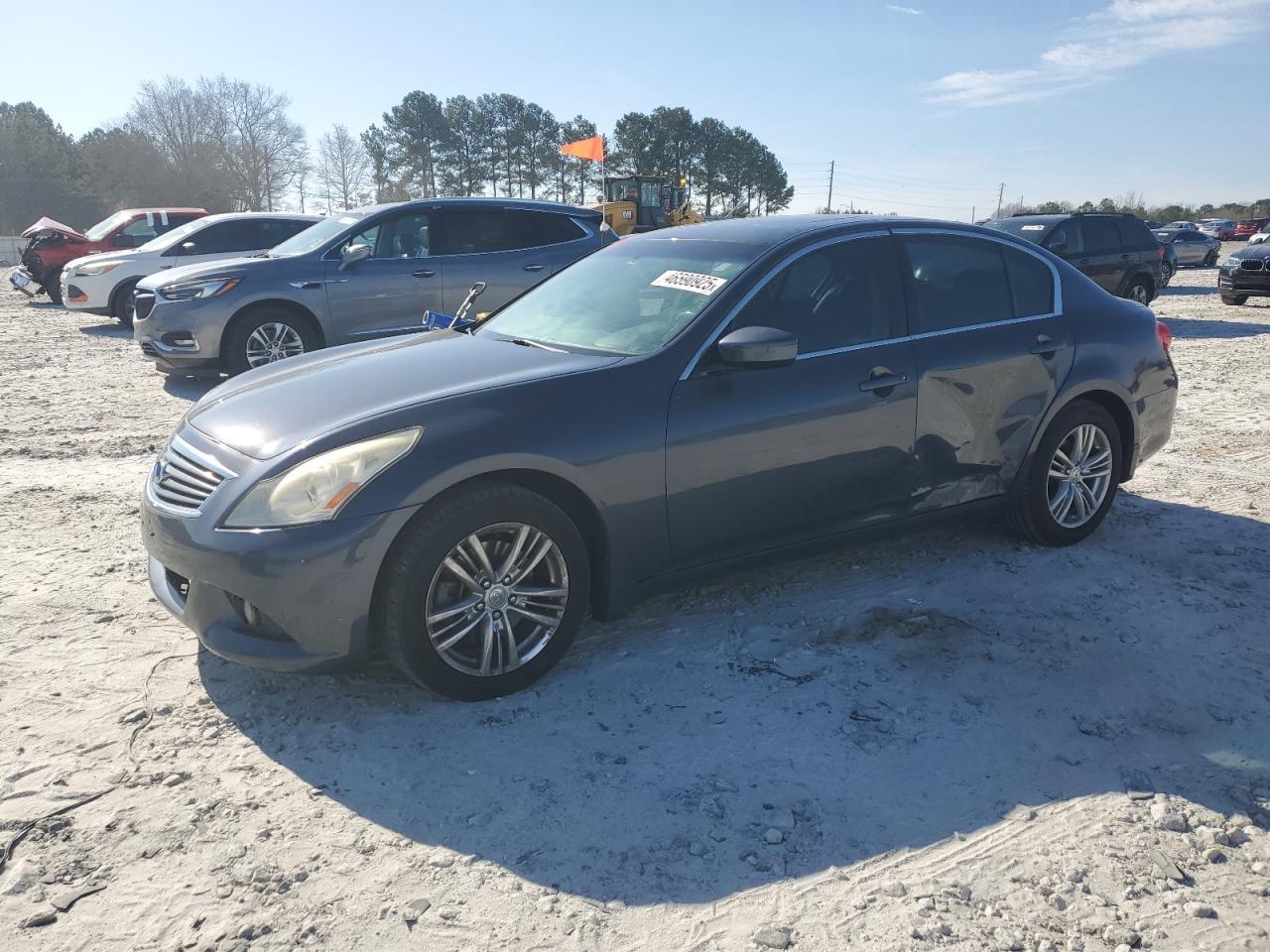 2011 INFINITI G37