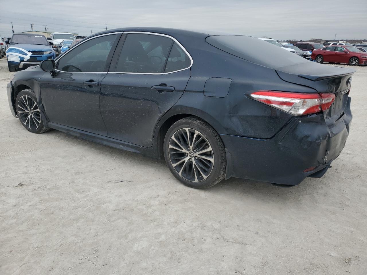 2018 TOYOTA CAMRY L - Image 2