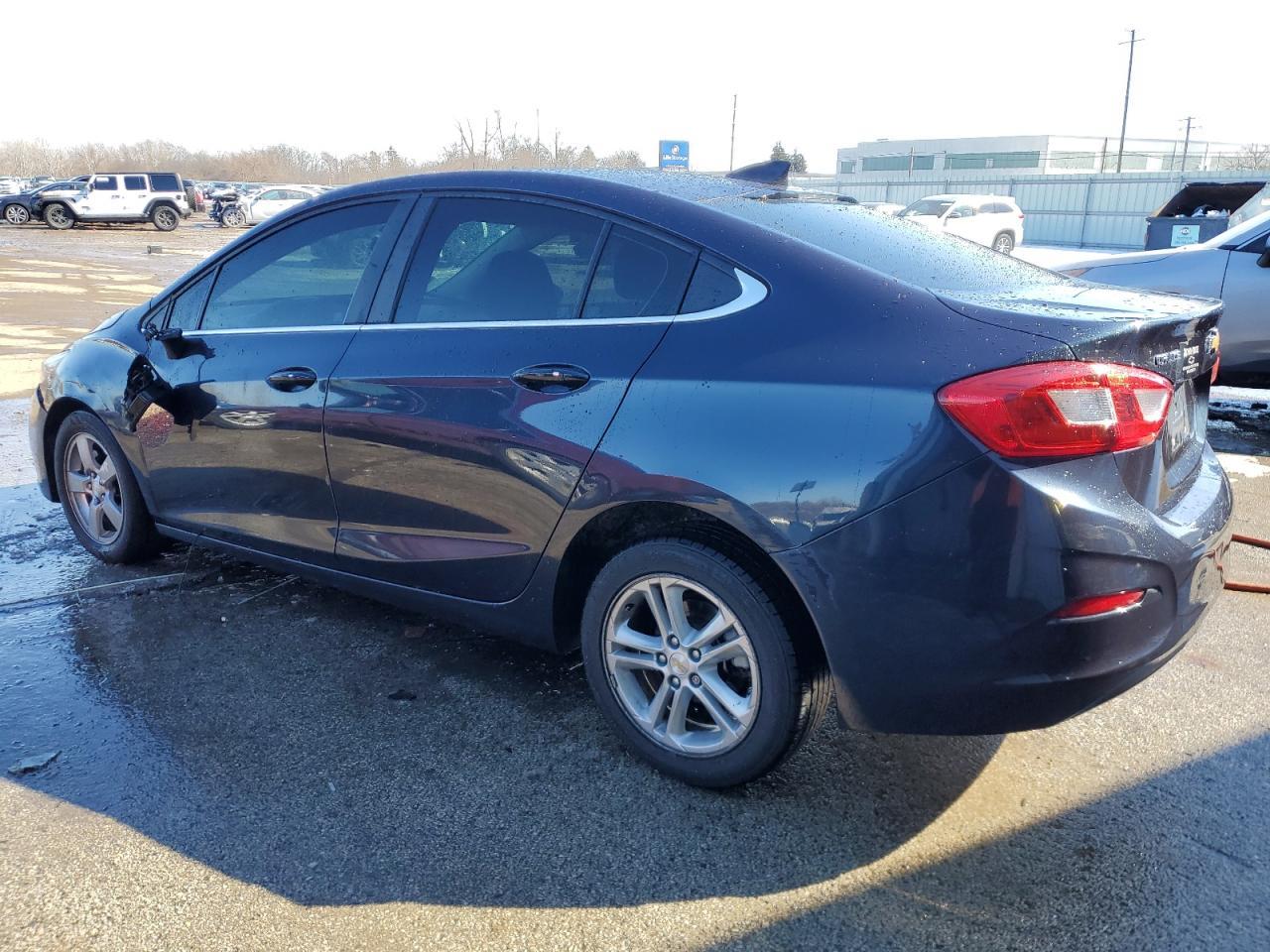 2016 CHEVROLET CRUZE LT - Image 2