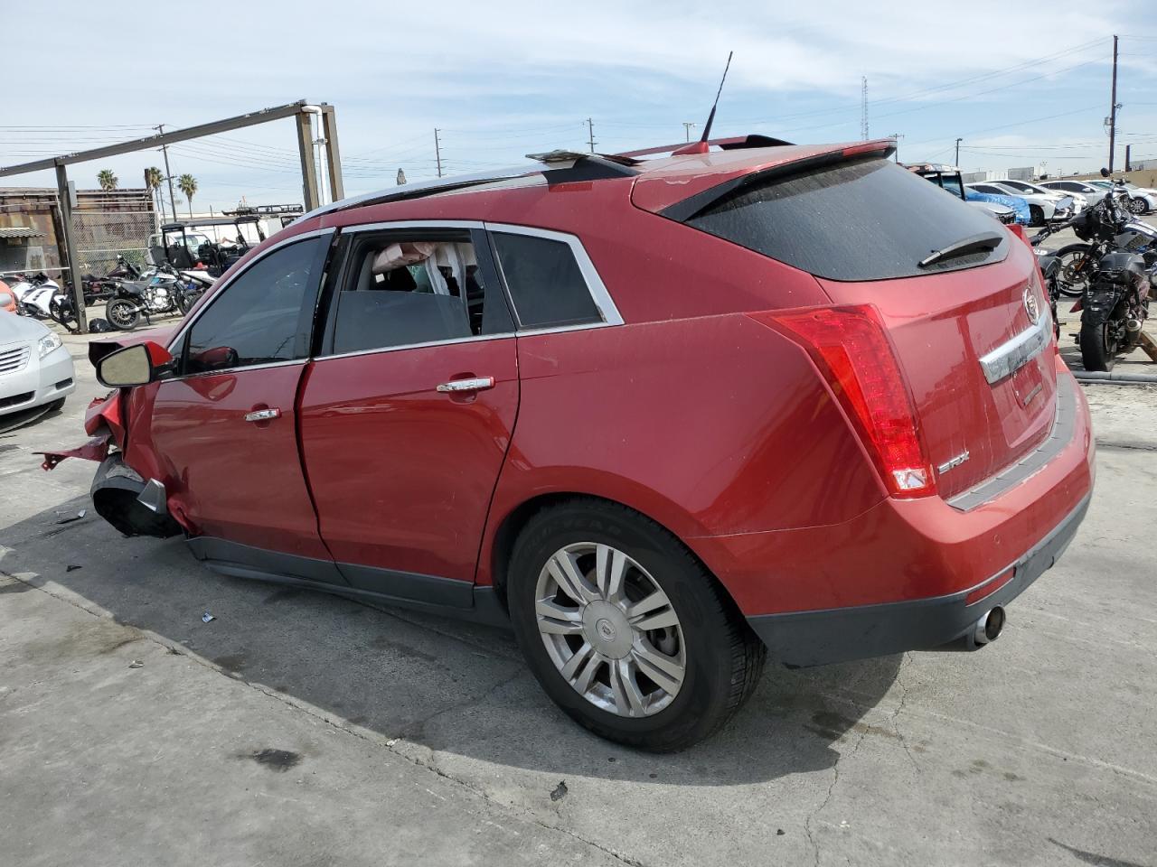 2013 CADILLAC SRX LUXURY - Image 2