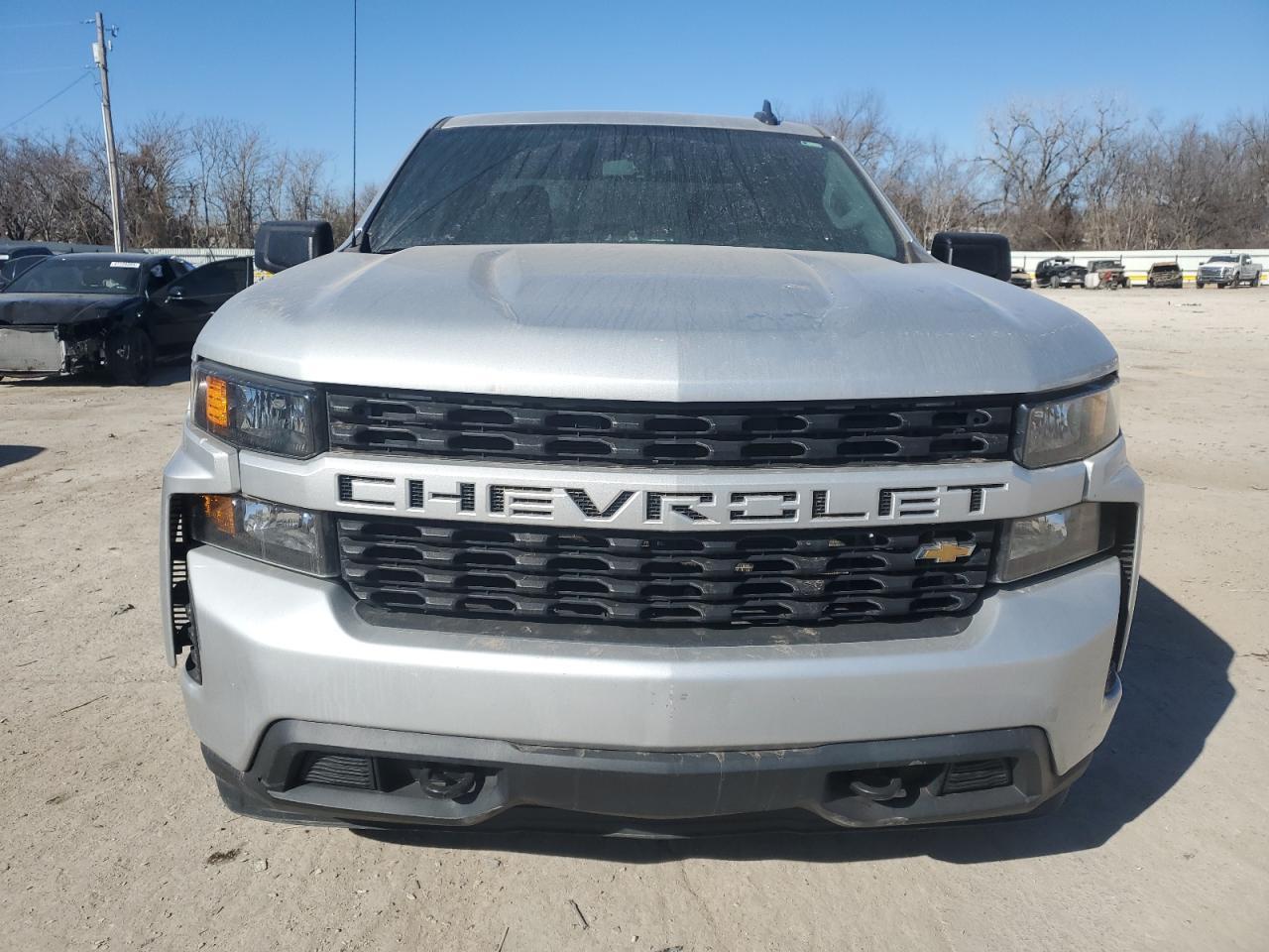 2019 CHEVROLET SILVERADO - Фото 5