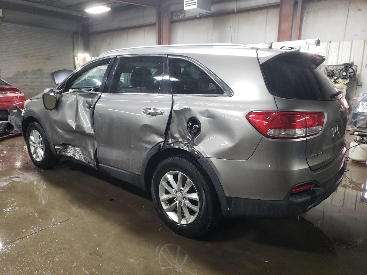 2016 KIA SORENTO LX - Image 2