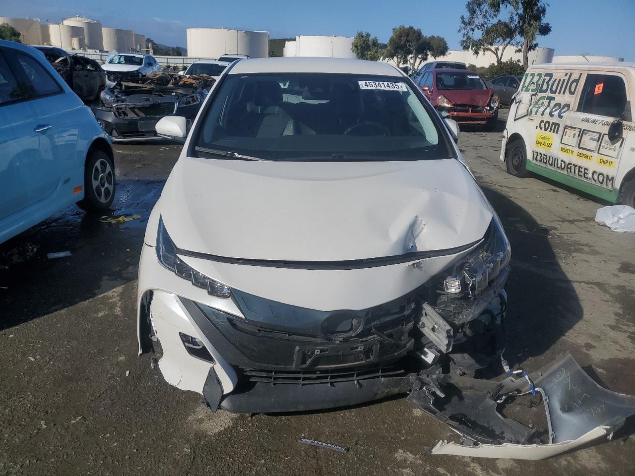2018 TOYOTA PRIUS PRIM - Image 5