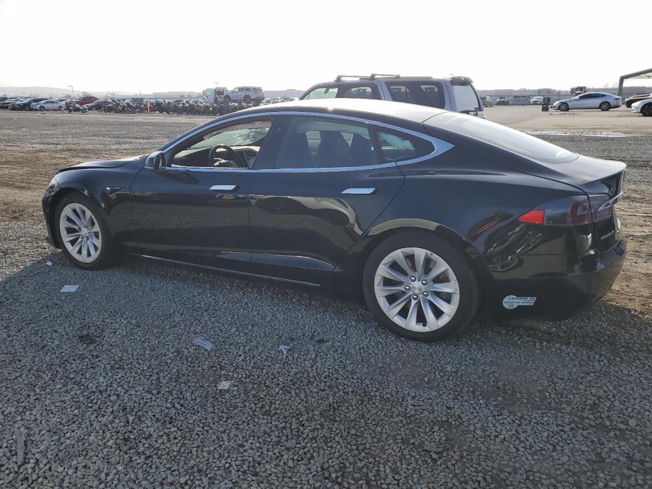 2017 TESLA MODEL S - Фото 2