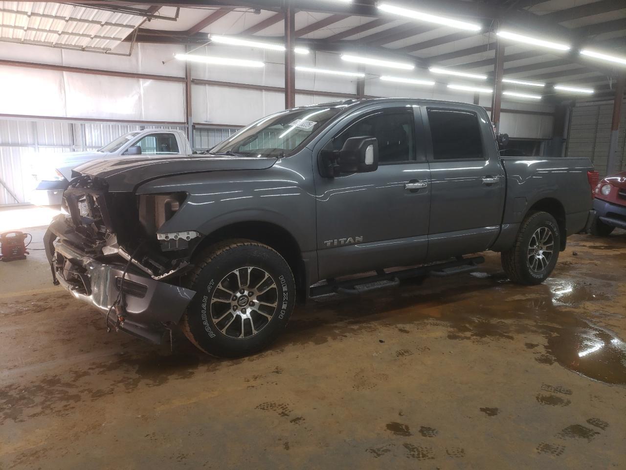 2021 NISSAN TITAN SV