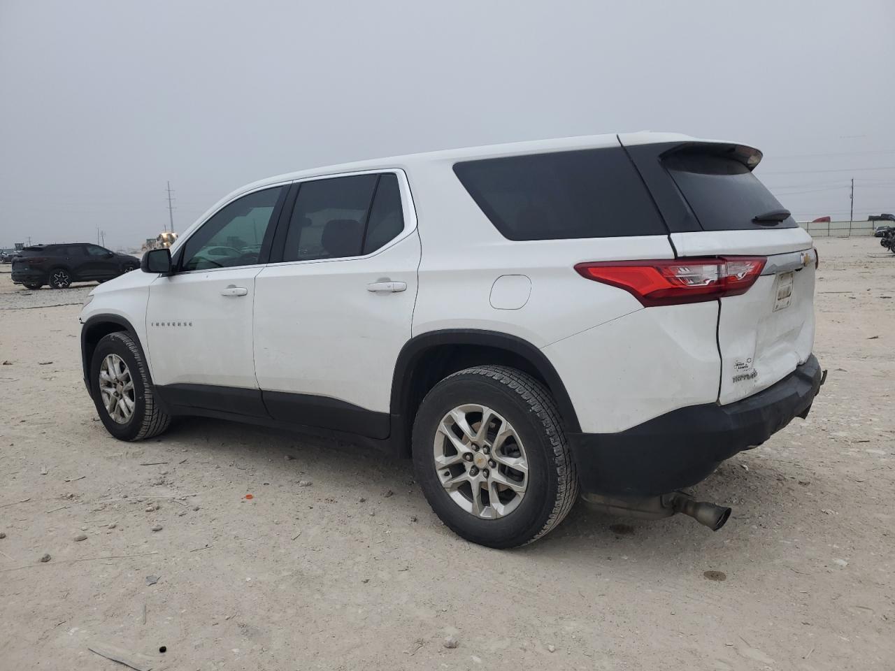 2020 CHEVROLET TRAVERSE L - Фото 2