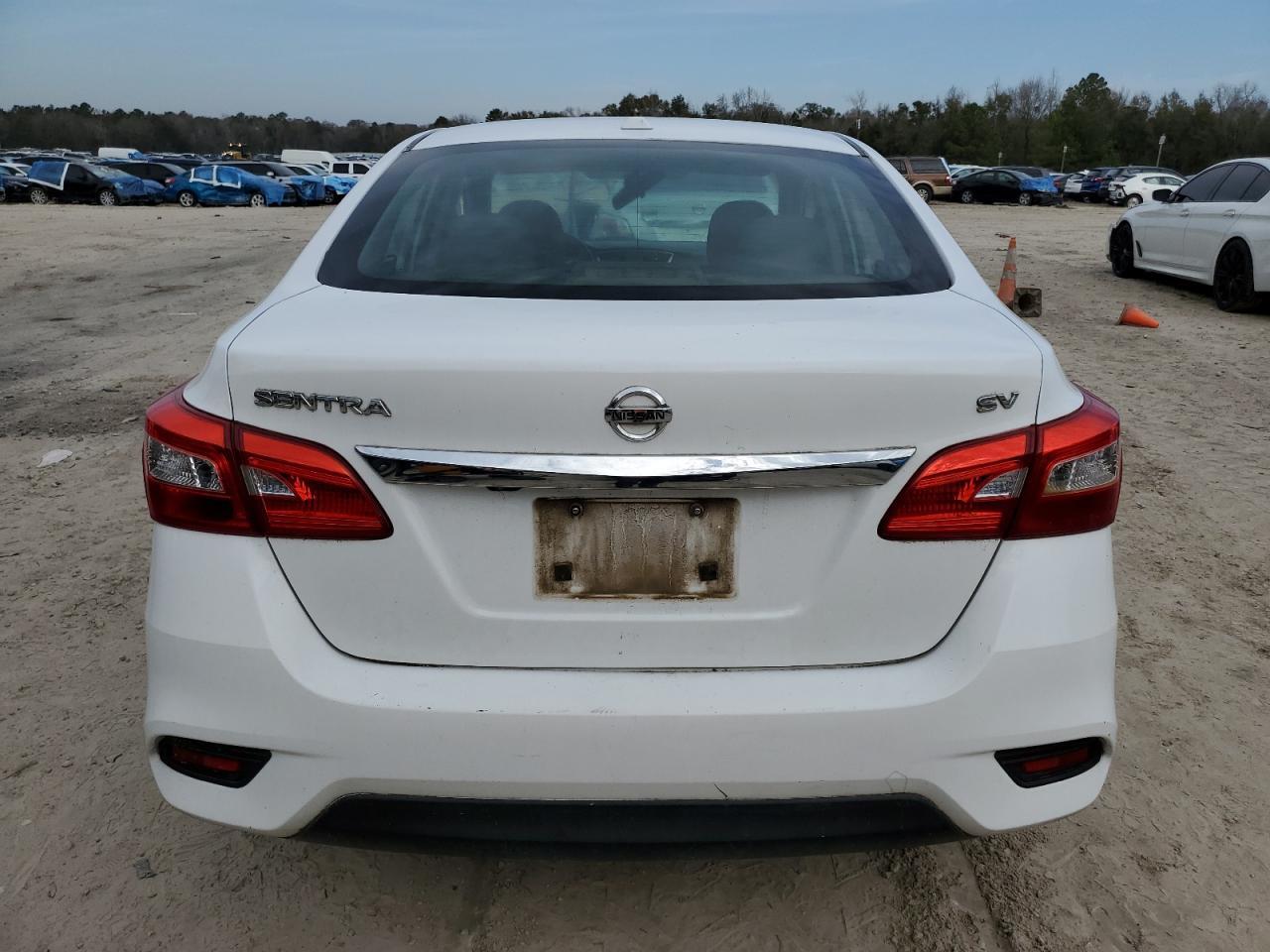 2018 NISSAN SENTRA S - Фото 6