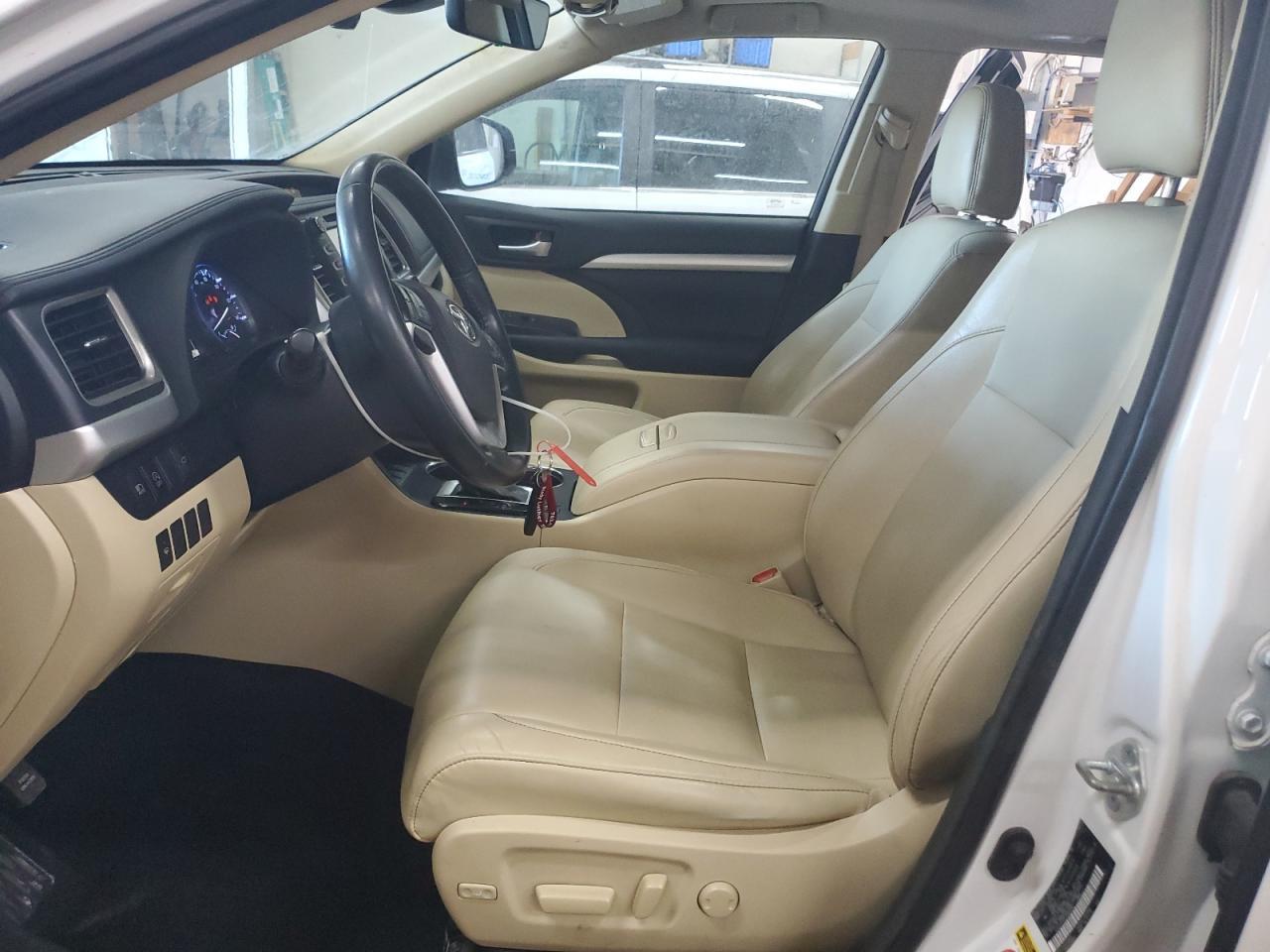 2018 TOYOTA HIGHLANDER - Фото 7