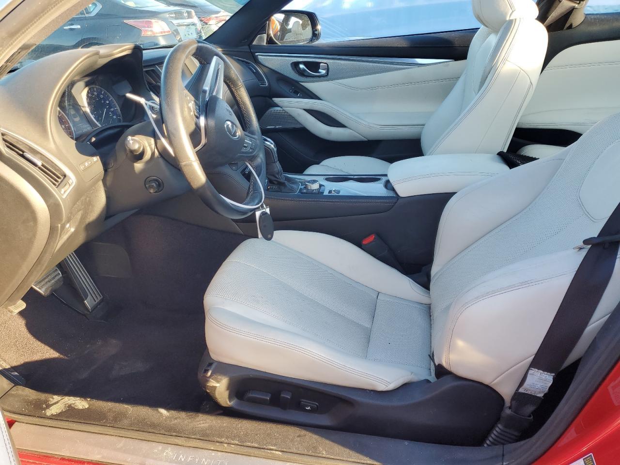 2017 INFINITI Q60 RED SP - Image 7