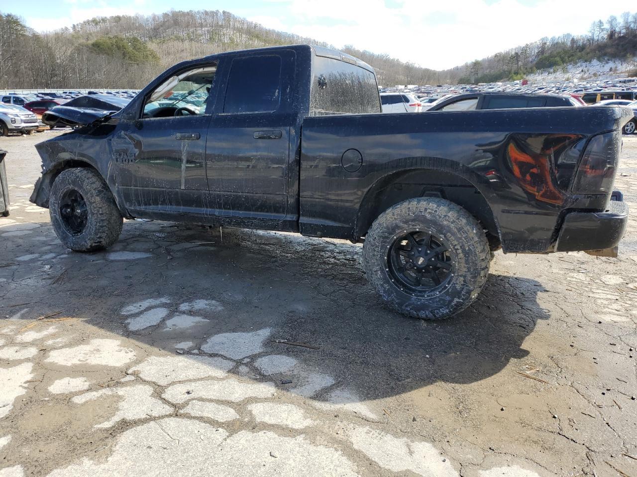 2014 RAM 1500 ST - Фото 2