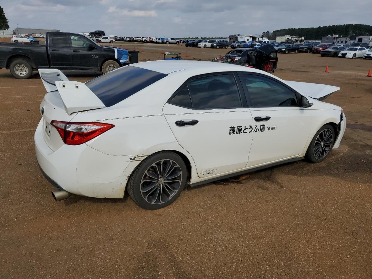 2014 TOYOTA COROLLA L - Image 3