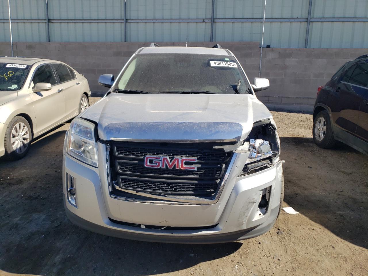 2012 GMC TERRAIN SL - Image 5