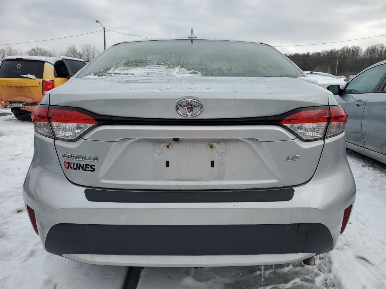 2020 TOYOTA COROLLA LE - Image 6