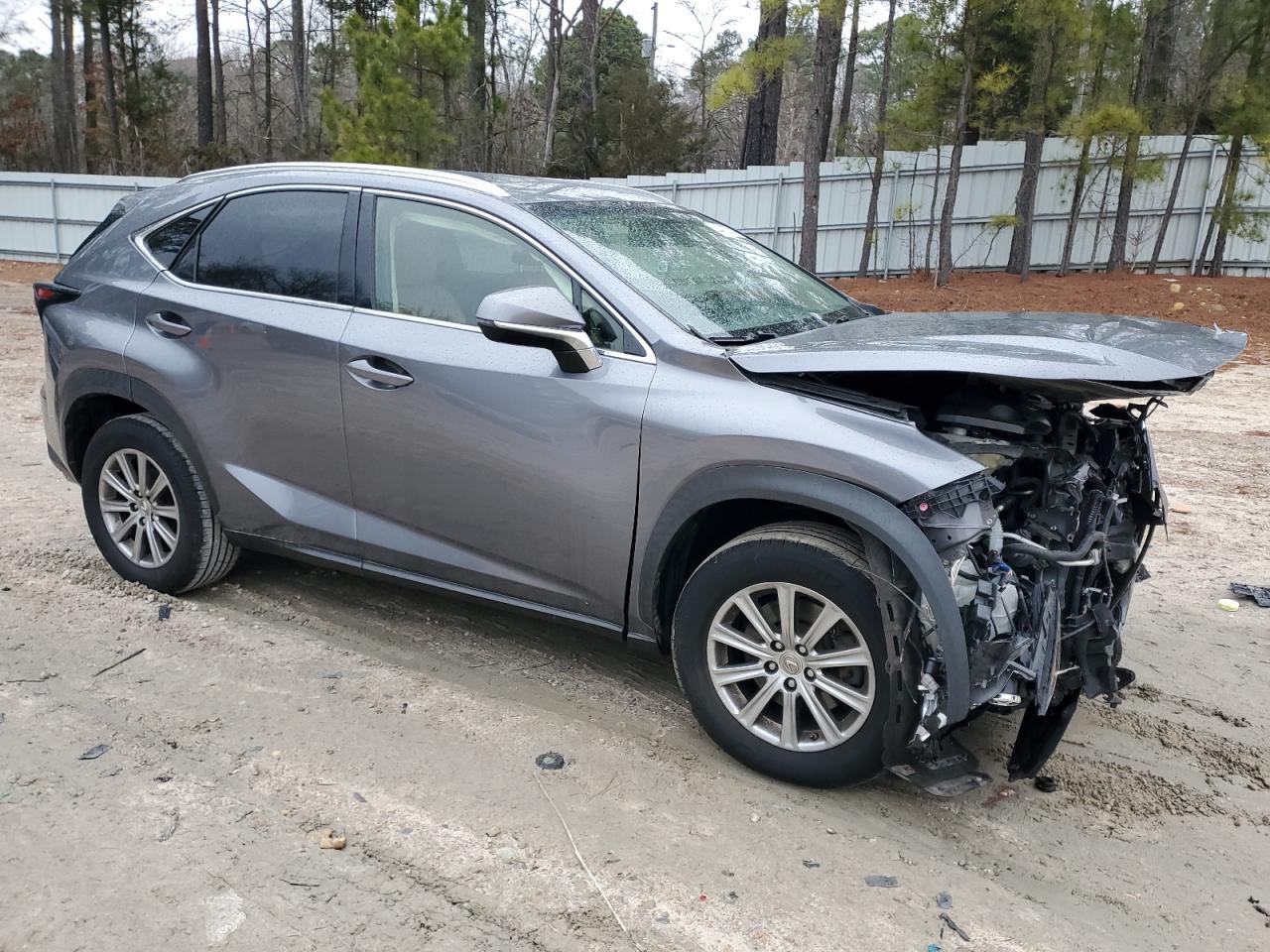 2015 LEXUS NX 200T - Фото 4