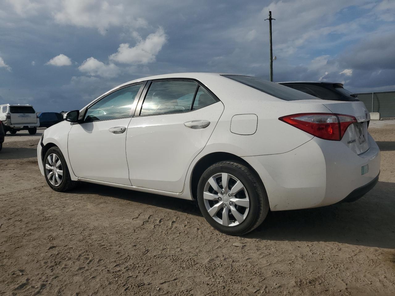 2016 TOYOTA COROLLA L - Фото 2