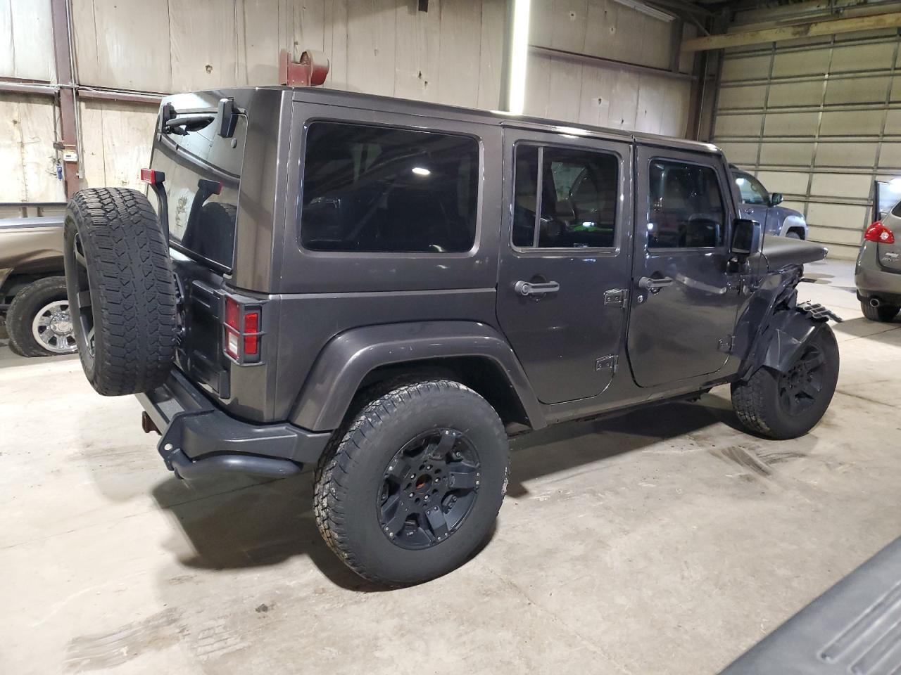 2017 JEEP WRANGLER U - Image 3