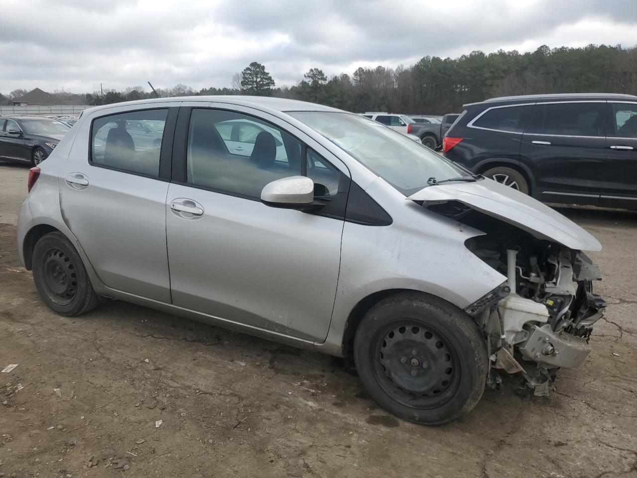 2017 TOYOTA YARIS L - Image 4