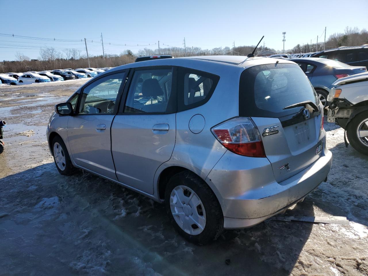 2013 HONDA FIT - Image 2