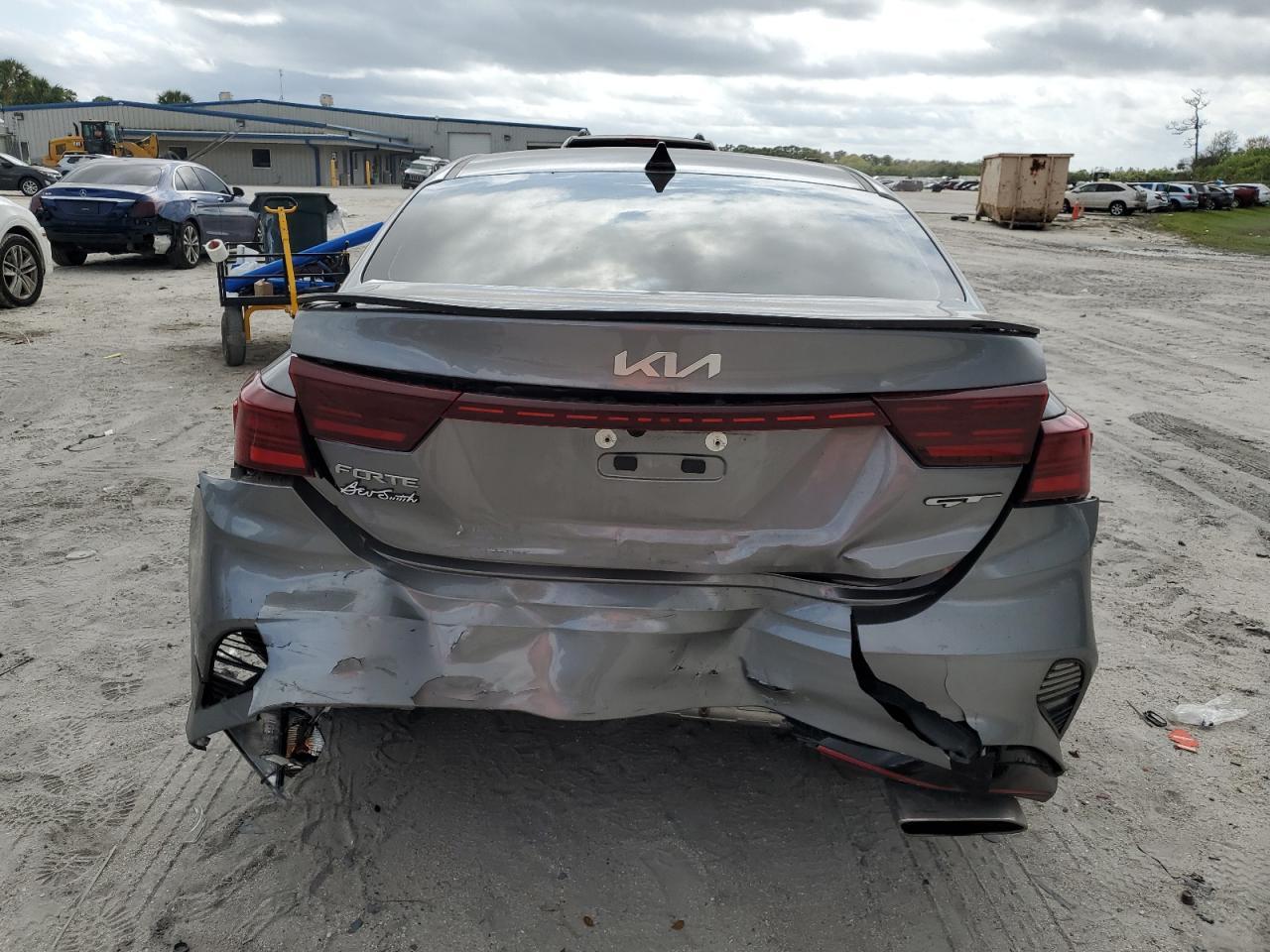 2024 KIA FORTE GT - Фото 6