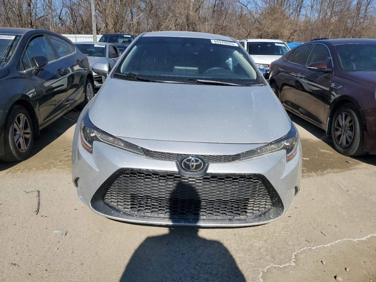 2021 TOYOTA COROLLA LE - Фото 5
