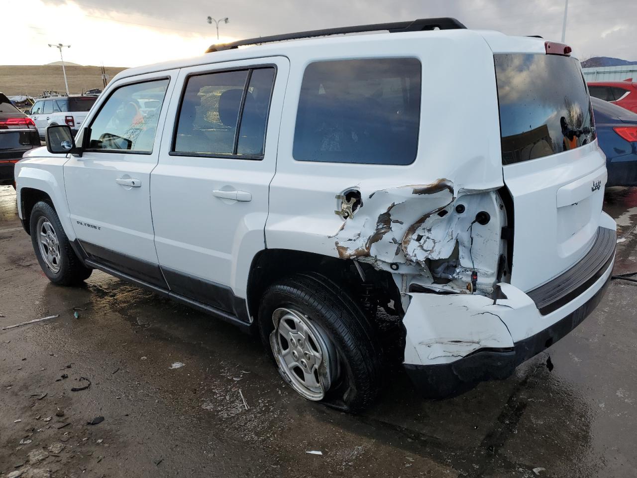 2015 JEEP PATRIOT SP - Фото 2