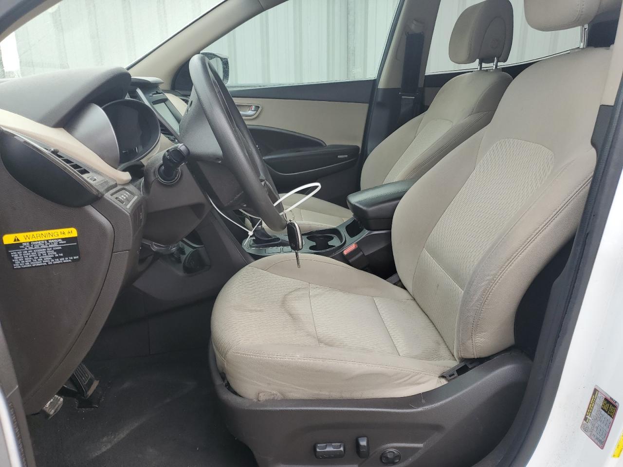 2017 HYUNDAI SANTA FE S - Image 7