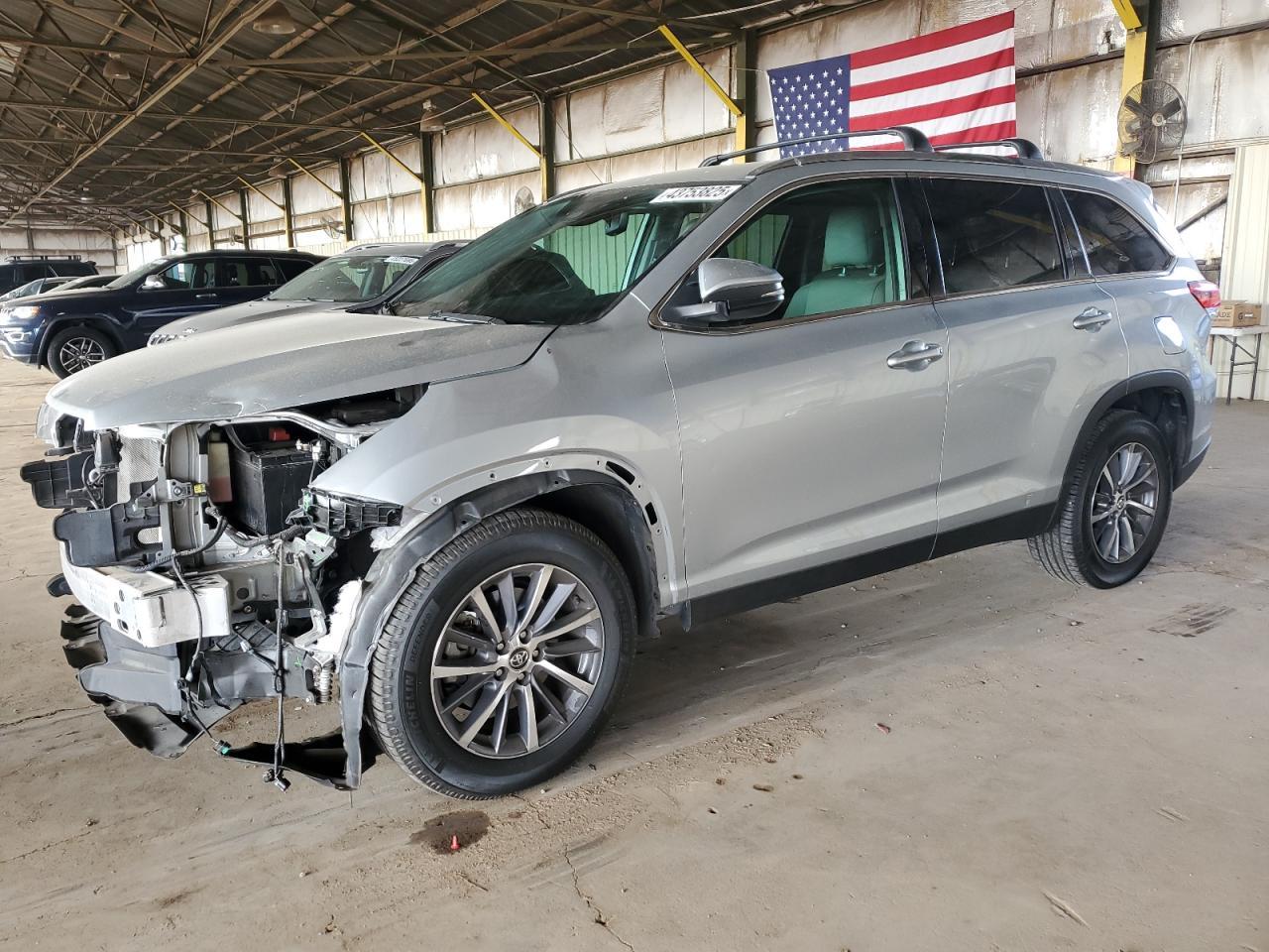 2019 TOYOTA HIGHLANDER