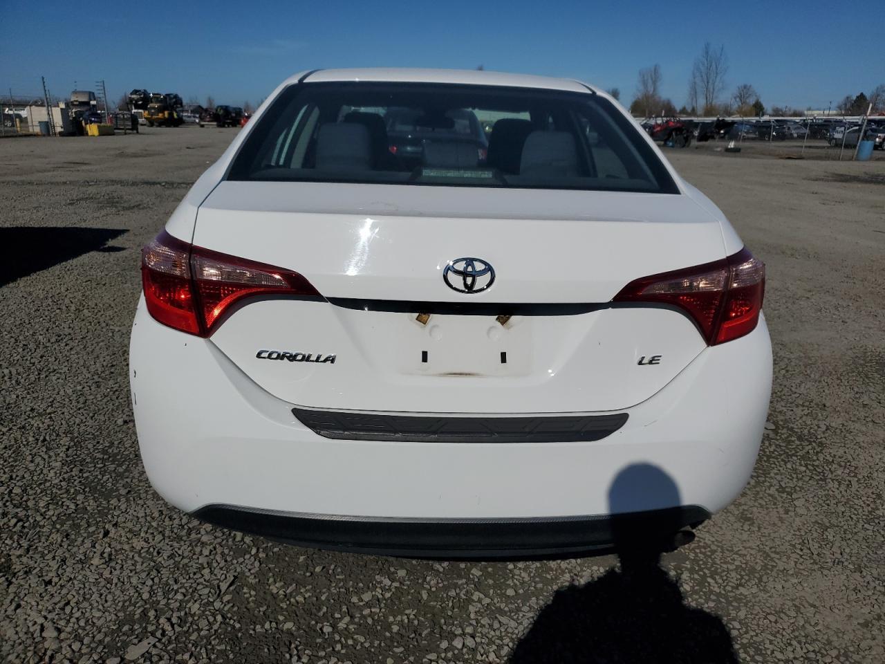 2019 TOYOTA COROLLA L - Фото 6