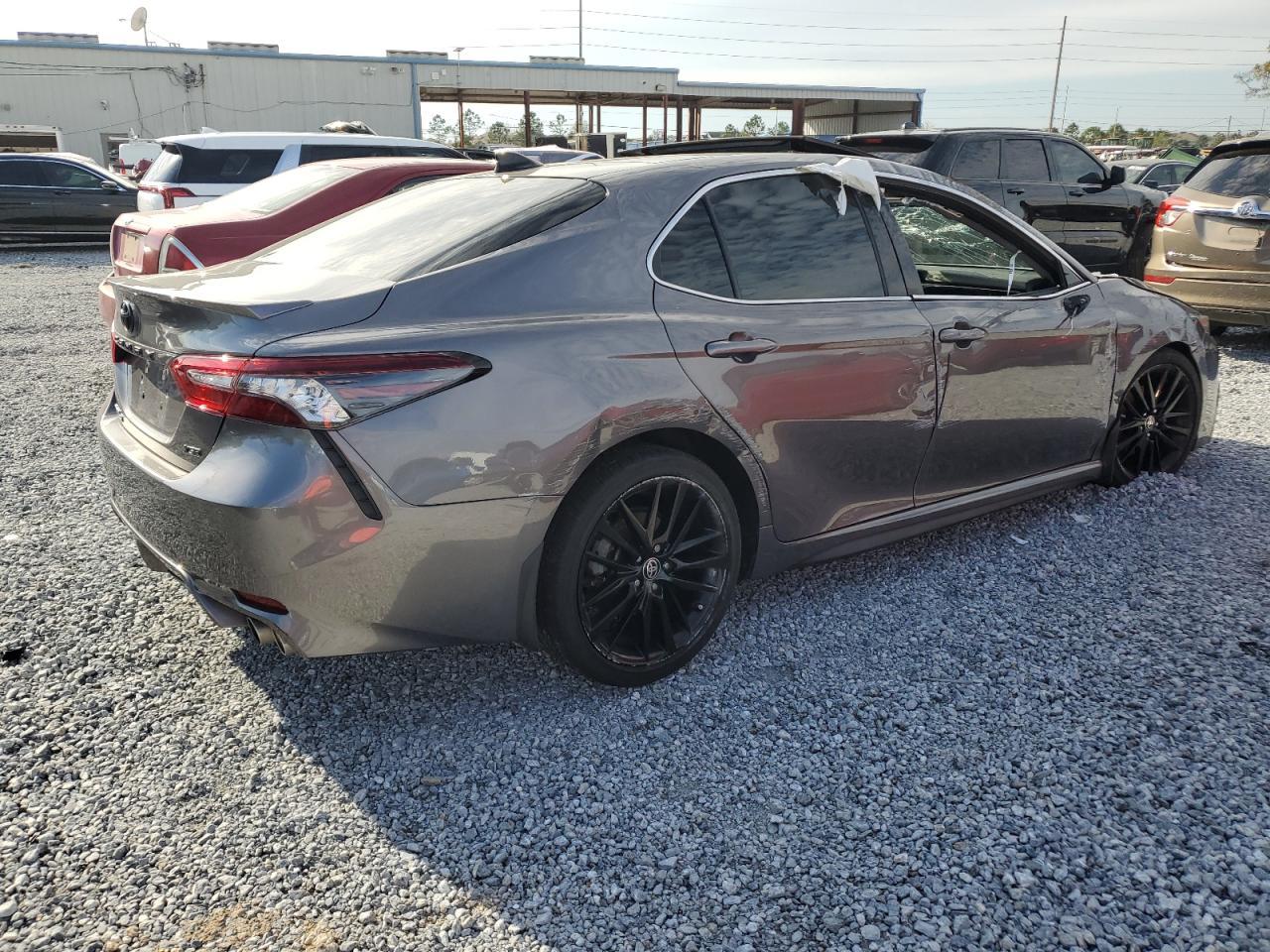 2021 TOYOTA CAMRY XSE - Фото 3