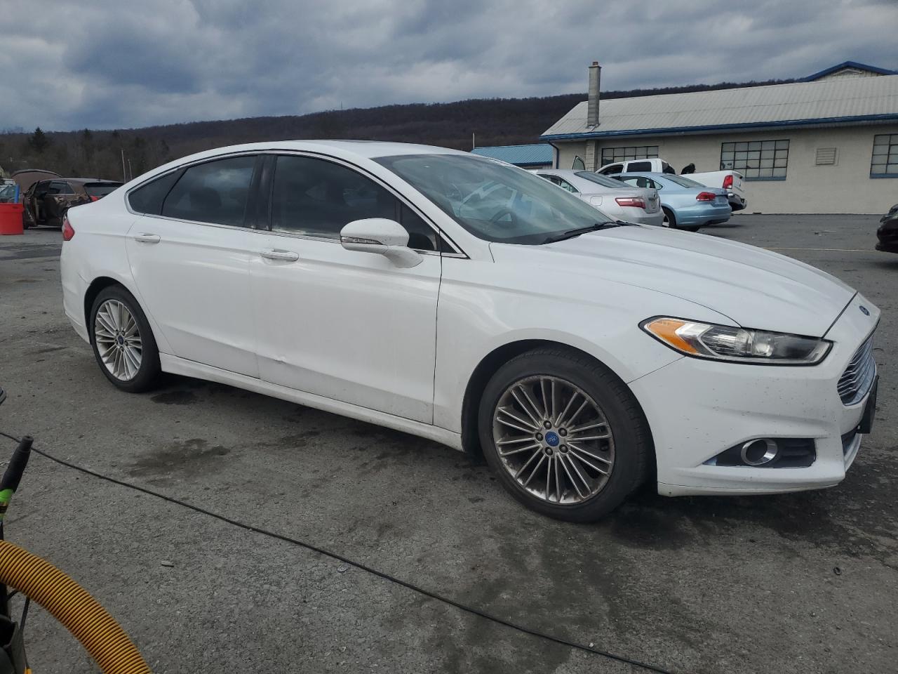2014 FORD FUSION SE - Image 4