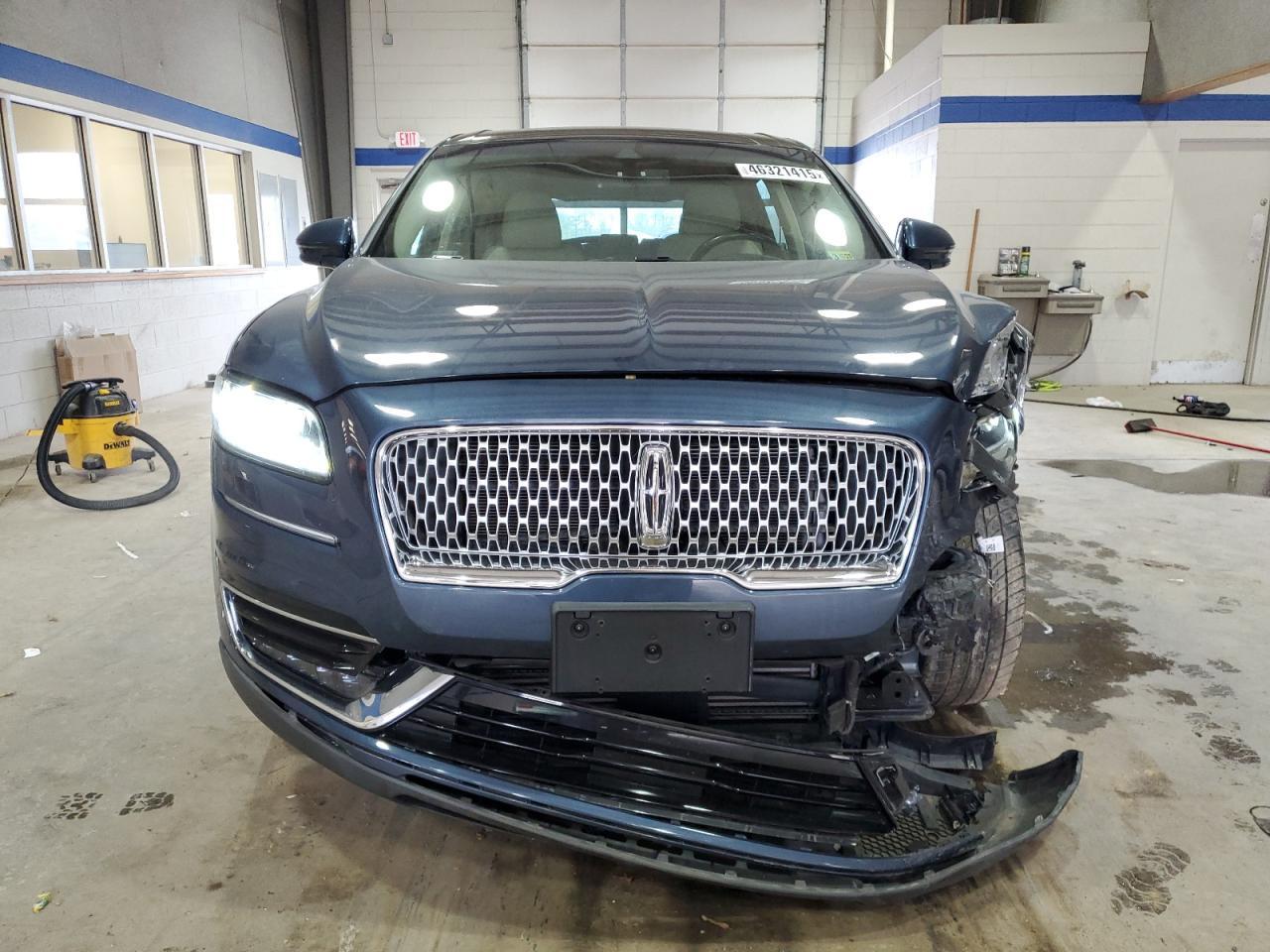 2019 LINCOLN NAUTILUS S - Image 5